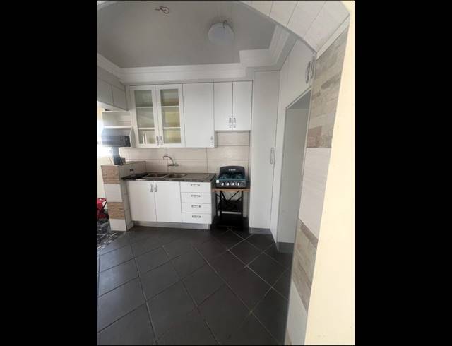 2 BEDROOM PROPERTY TO RENT IN BIRCHLEIGH NORTH
